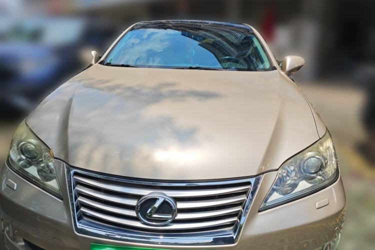Used Lexus ES 2010 240 Elegant Edition Front