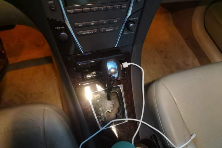 Used Lexus ES 2010 240 Elegant Edition Gear Lever