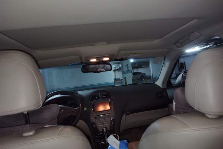 Used Lexus ES 2010 240 Elegant Edition Headliner