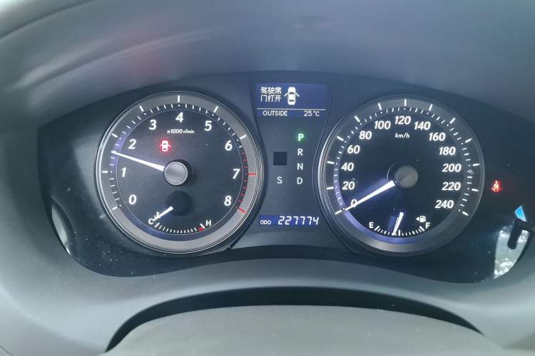 Used Lexus ES 2010 240 Elegant Edition Instrument Cluster