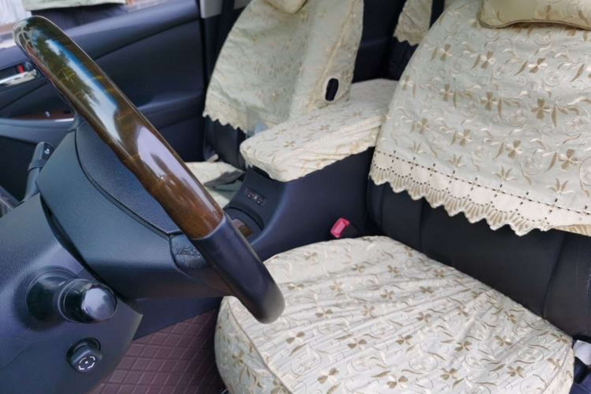 Used Lexus ES 2010 240 Luxury Edition Left Front Seat