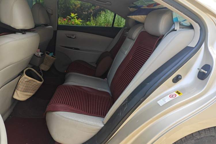 Used Lexus ES 2010 240 Luxury Edition Left Rear Seat