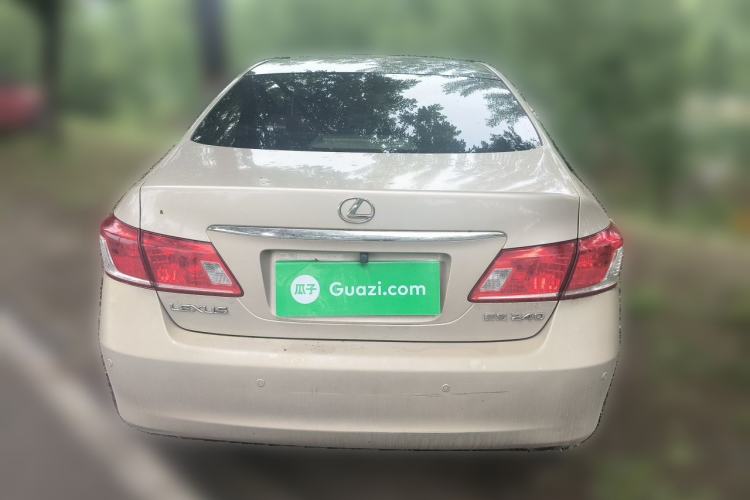 Used Lexus ES 2010 240 Elegant Edition Rear