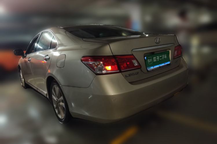 Used Lexus ES 2010 240 Elegant Edition Rear Left 45 Deg