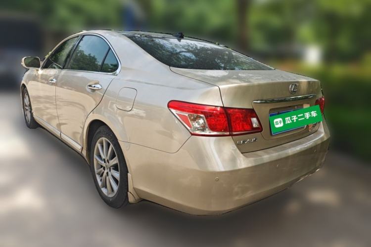 Used Lexus ES 2010 240 Luxury Edition Rear Left 45 Deg