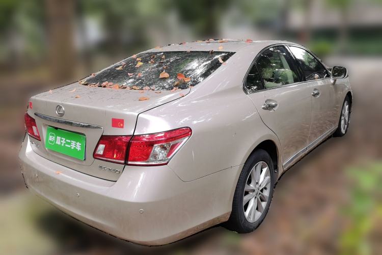 Used Lexus ES 2010 240 Elegant Edition Rear Right 45 Deg