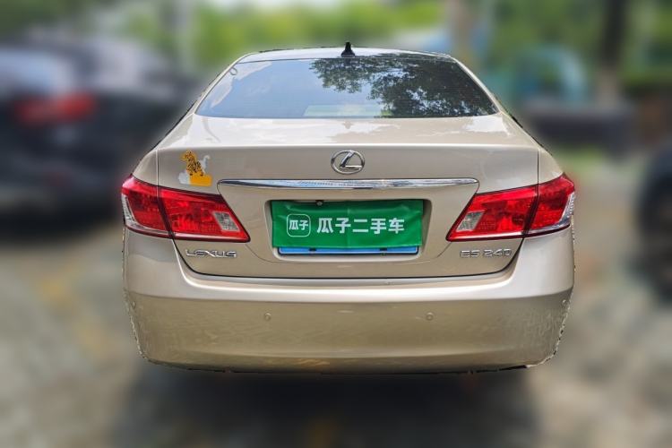 Used Lexus ES 2010 240 Elegant Edition Rear