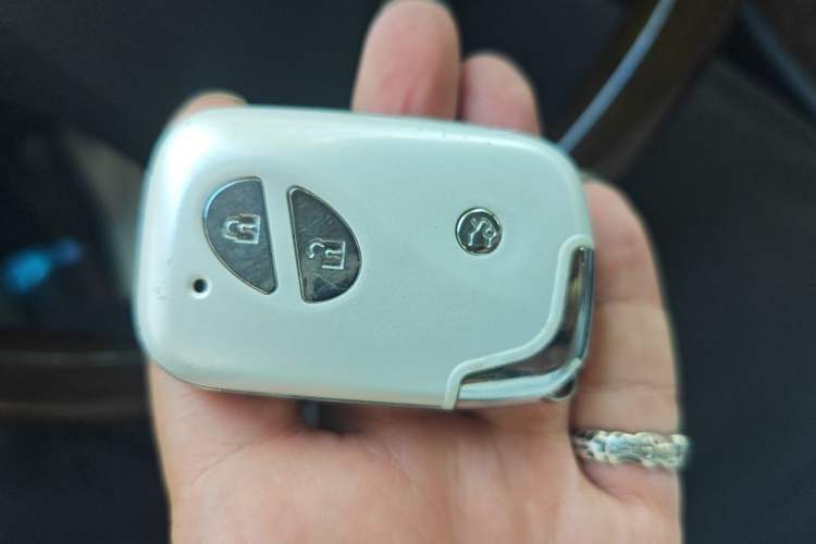 Used Lexus ES 2010 240 Luxury Edition Vehicle Key