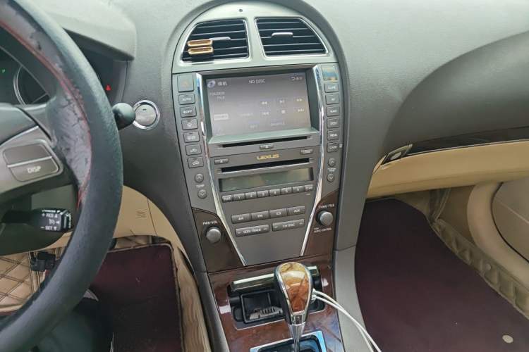 Used Lexus ES 2012 240 Special Limited Edition Audio And AC Panel