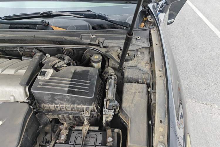 Used Lexus ES 2012 240 Special Limited Edition Engine Bay Left