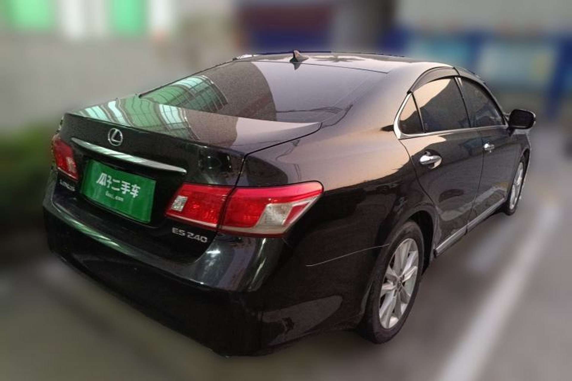 Used Lexus ES 2012 240 Special Limited Edition Rear Right 45 Deg