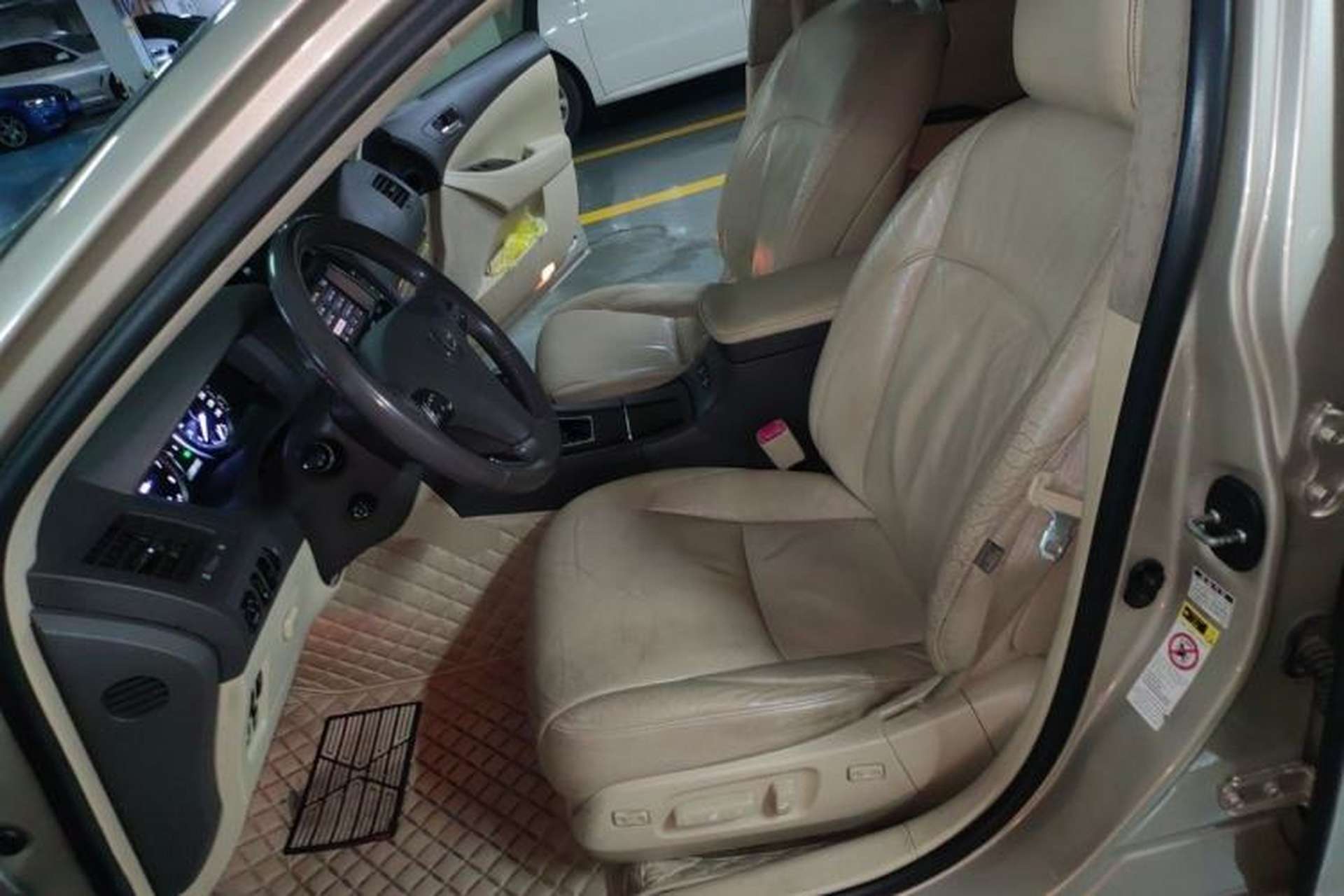 Used Lexus ES 2012 240 Special Limited Edition Left Front Seat