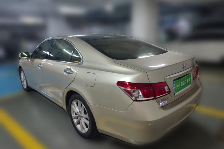Used Lexus ES 2012 240 Special Limited Edition Rear Left 45 Deg
