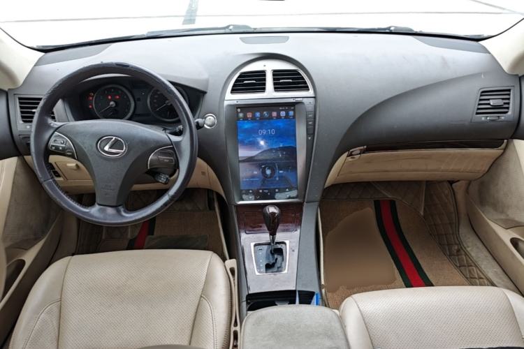 Used Lexus ES 2012 240 Special Limited Edition Center Console