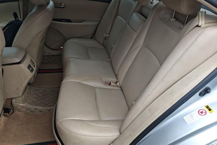 Used Lexus ES 2012 240 Special Limited Edition Left Rear Seat