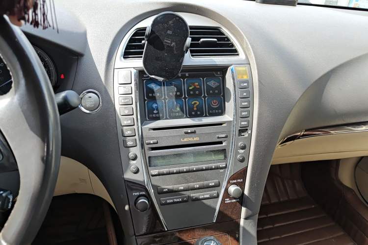 Used Lexus ES 2012 240 Special Limited Edition Audio And AC Panel