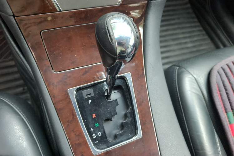Used Lexus ES 2012 240 Special Limited Edition Gear Lever
