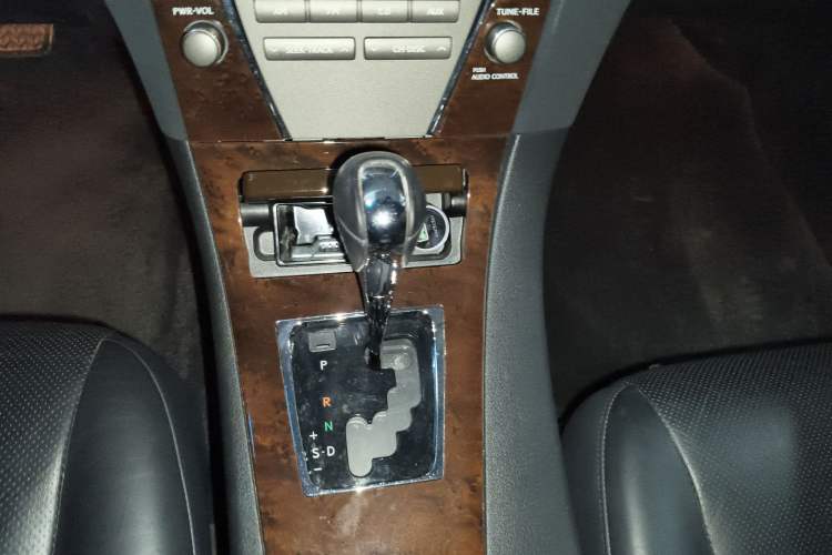 Used Lexus ES 2012 240 Special Limited Edition Gear Lever