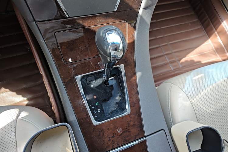 Used Lexus ES 2012 240 Special Limited Edition Gear Lever