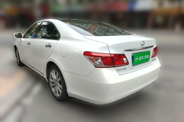 Used Lexus ES 2012 240 Special Limited Edition Rear Left 45 Deg