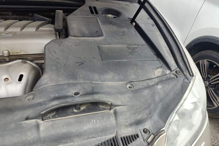Used Lexus ES 2012 240 Special Limited Edition Engine Bay Left