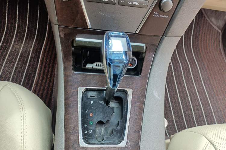 Used Lexus ES 2012 240 Special Limited Edition Gear Lever