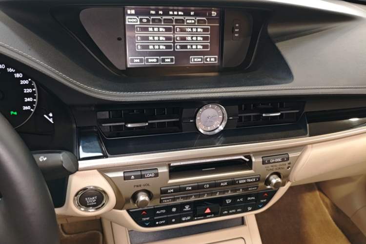 Used Lexus ES 2013 250 Elite Edition Audio And AC Panel