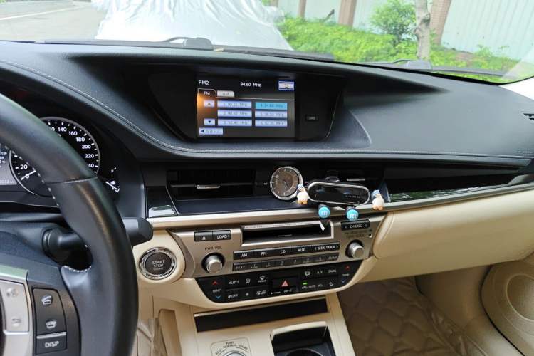 Used Lexus ES 2013 250 Elite Edition Audio And AC Panel