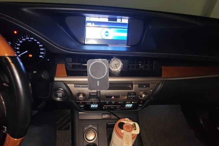 Used Lexus ES 2013 250 Elegant Edition Audio And AC Panel