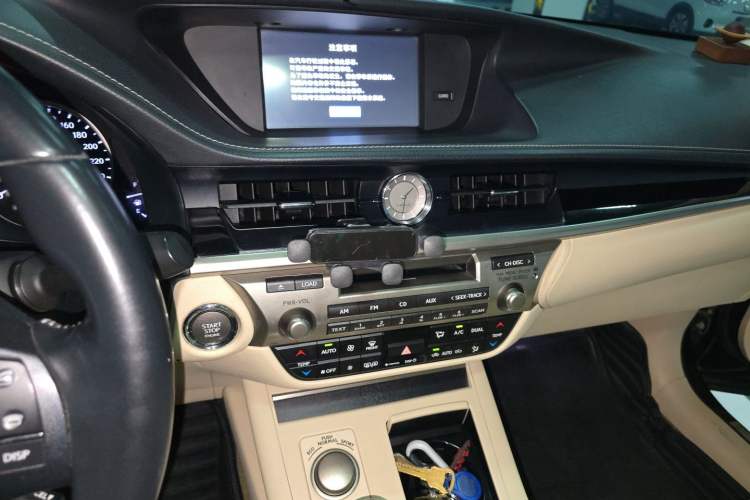 Used Lexus ES 2013 250 Elite Edition Audio And AC Panel