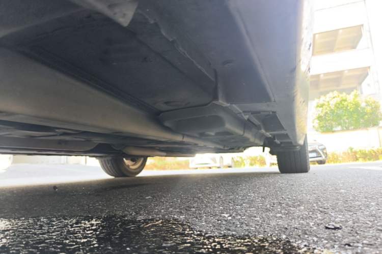Used Lexus ES 2013 300h Elite Edition Chassis Front Left