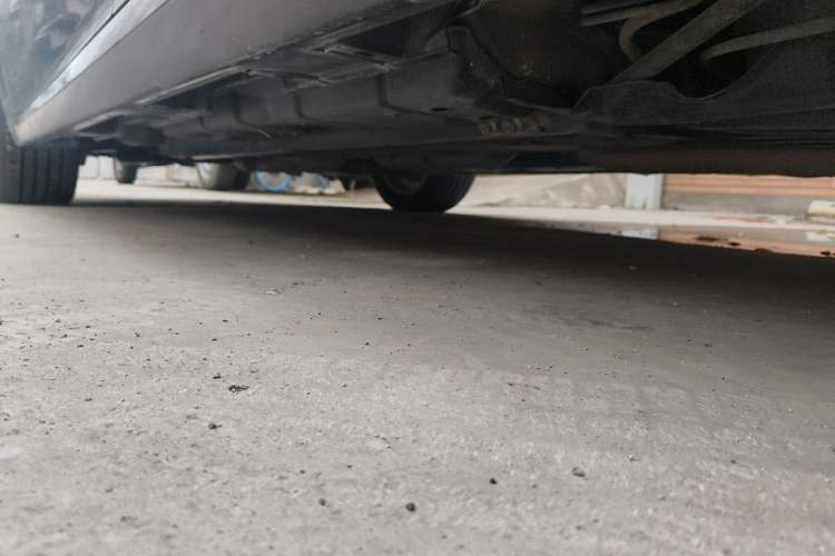 Used Lexus ES 2013 300h Elite Edition Chassis Rear Left