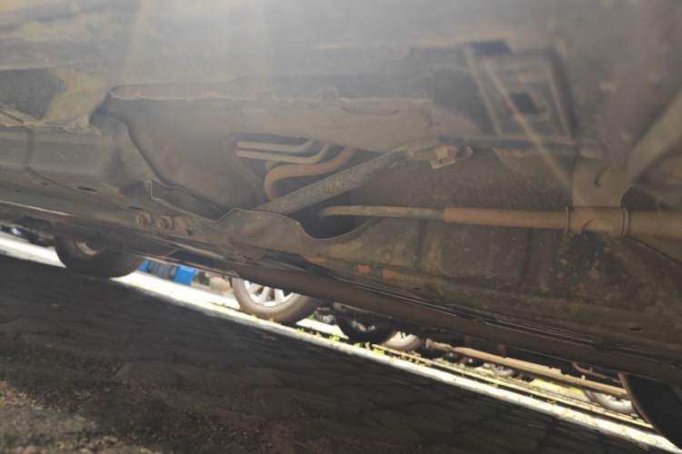 Used Lexus ES 2013 300h Elite Edition Chassis Rear Left