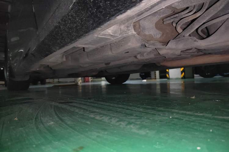 Used Lexus ES 2013 300h Elite Edition Chassis Rear Left