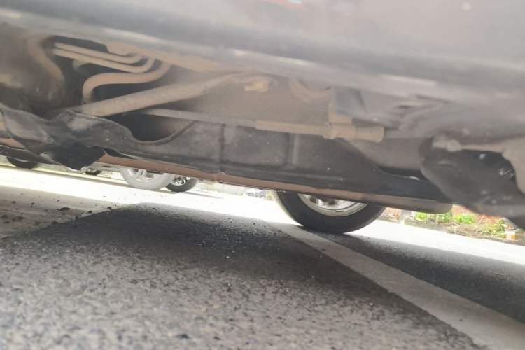Used Lexus ES 2013 300h Elite Edition Chassis Rear Left