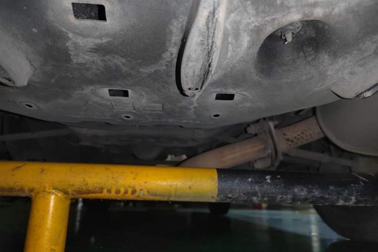 Used Lexus ES 2013 300h Elite Edition Chassis Rear