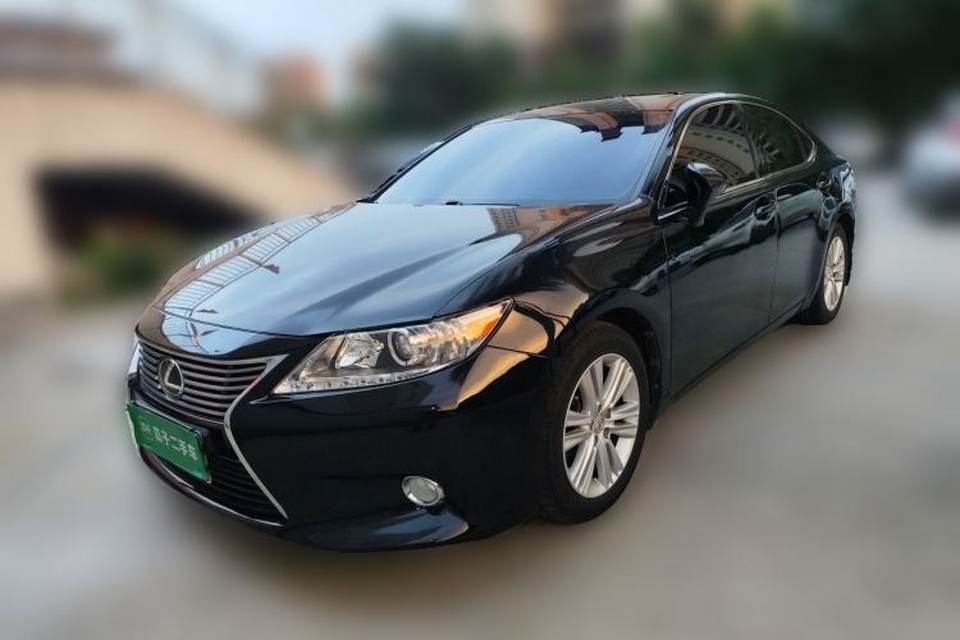 Lexus ES 2013