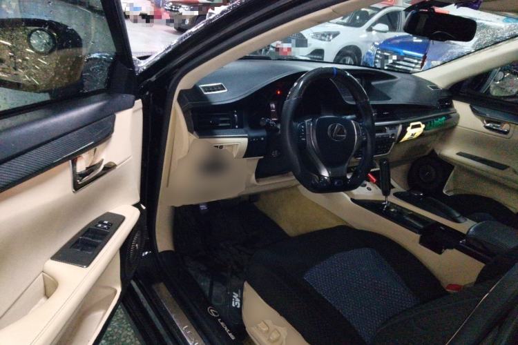 Used Lexus ES 2013 250 Elite Edition Driver Seat