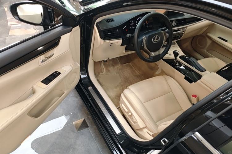 Used Lexus ES 2013 250 Elite Edition Driver Seat