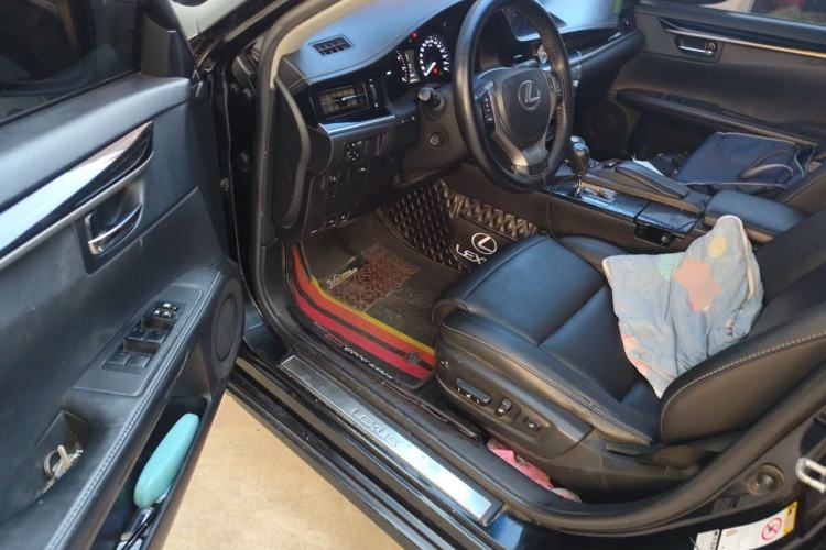 Used Lexus ES 2013 250 Elite Edition Driver Seat