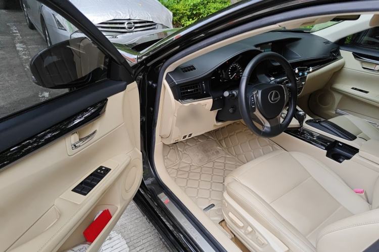 Used Lexus ES 2013 250 Elite Edition Driver Seat