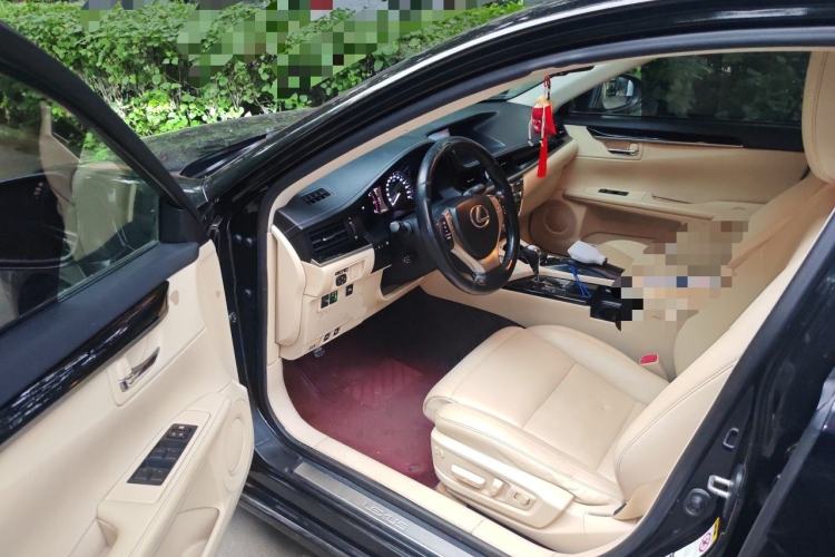 Used Lexus ES 2013 250 Elite Edition Driver Seat