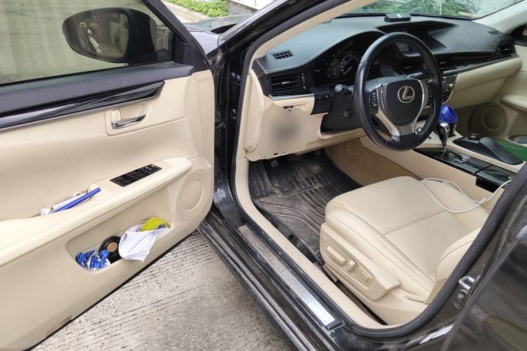 Used Lexus ES 2013 250 Elite Edition Driver Seat