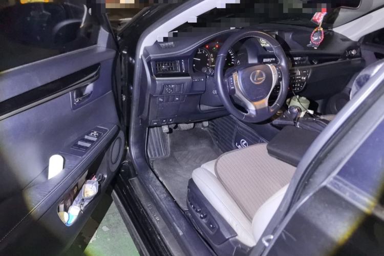 Used Lexus ES 2013 250 Elite Edition Driver Seat