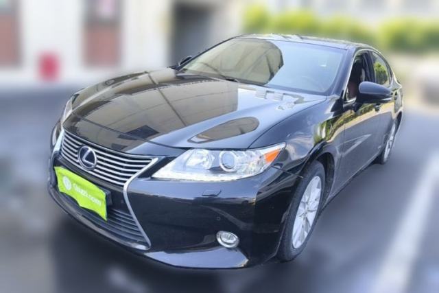 Used Lexus ES 2013 300h Elite Edition