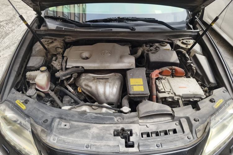 Used Lexus ES 2013 300h Elite Edition Engine Bay