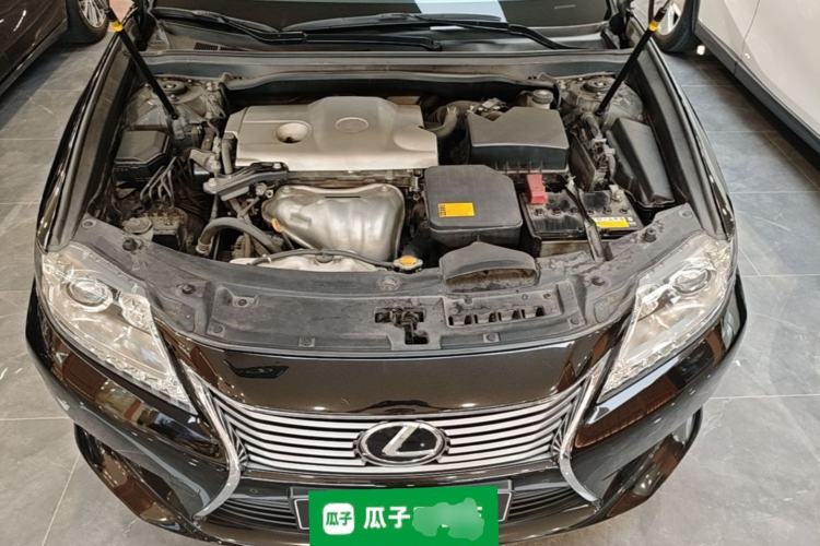 Used Lexus ES 2013 250 Elite Edition Engine Bay