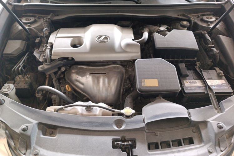Used Lexus ES 2013 250 Elegant Edition Engine Bay