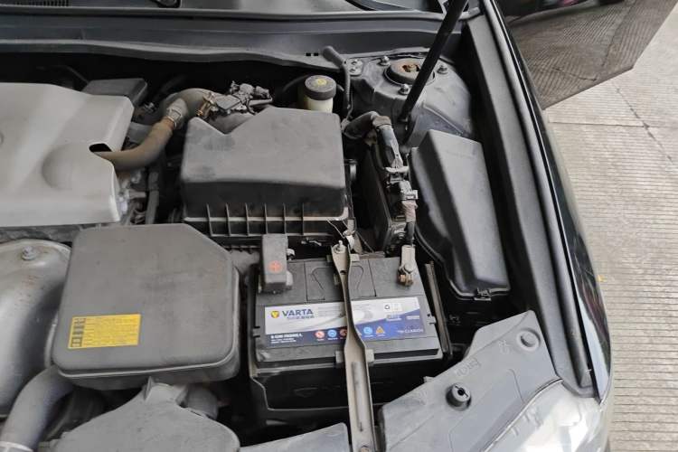 Used Lexus ES 2013 250 Elite Edition Engine Bay Left