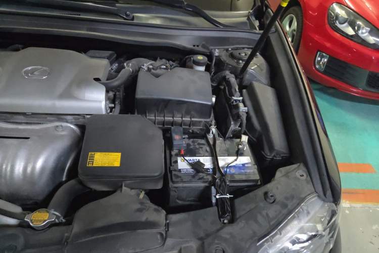 Used Lexus ES 2013 250 Elite Edition Engine Bay Left